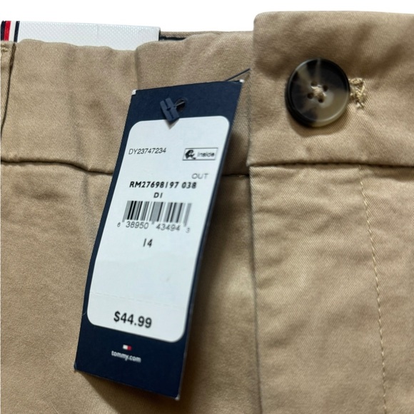 Tommy Hilfiger Classic Stretch Shorts Womens Sz 14 Flat Front Chino Below waist - Picture 2 of 16